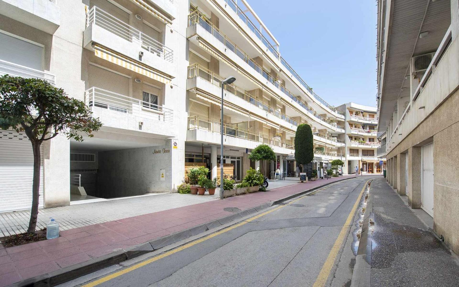 Nautic Wifi Parking Y A 150 Metros De La Playa Lägenhet Tossa de Mar Exteriör bild